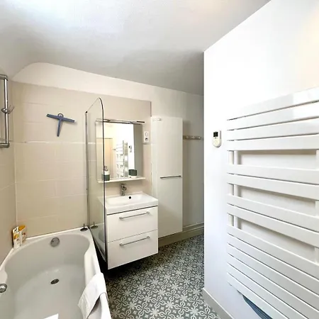 Le Saint-gregoire : Lumineux Centre-ville Appartement