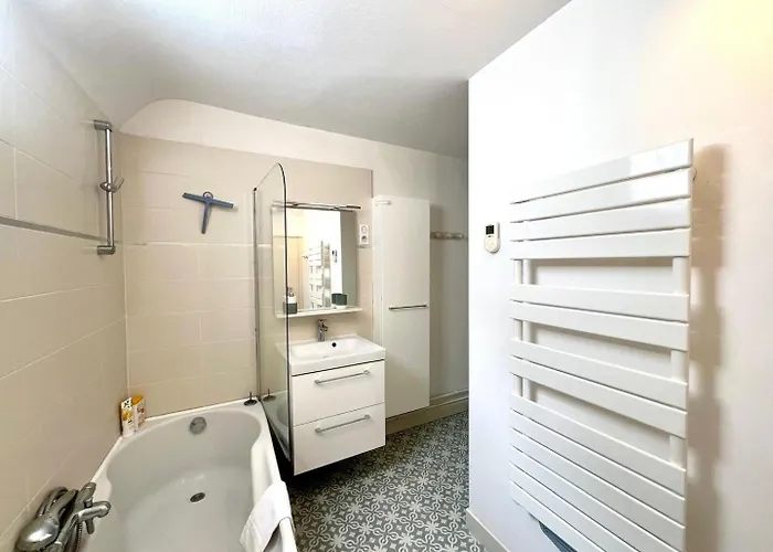 Le Saint-gregoire : Lumineux Centre-ville Apartamento